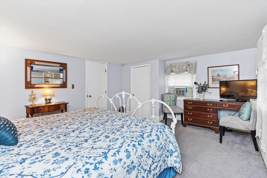 More Photos Of 300 Bohemia Ave, Chesapeake City Hospitality For Sale