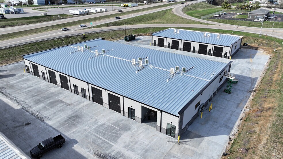 Primary Photo Of 540-570 N Service Rd, Saint Peters Flex For Lease
