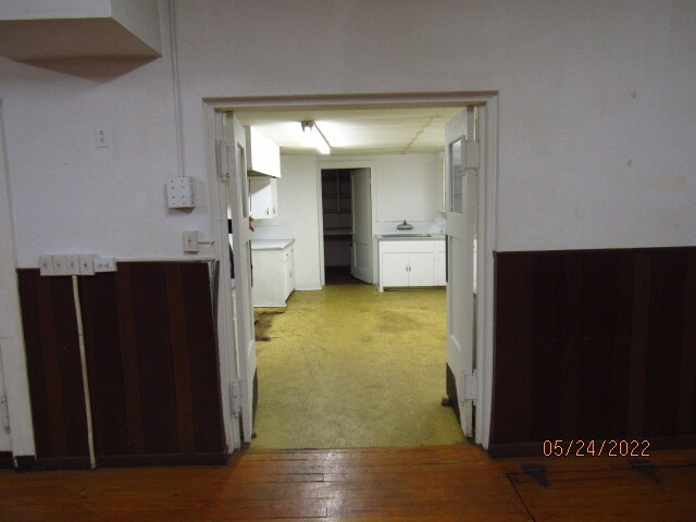 More Photos Of 301 N Washington St, Ardmore Distribution For Sale