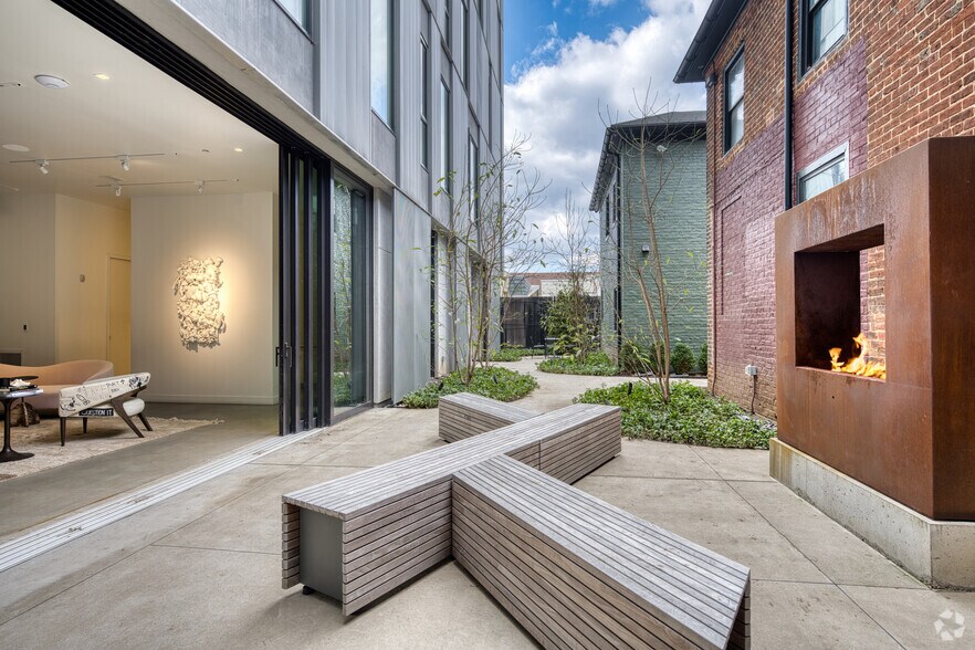 More Photos Of 600 W Main St, Charlottesville Apartments For Lease