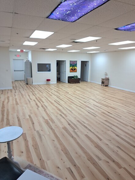 More Photos Of 2188 US Highway 130, North Brunswick General Retail For Lease
