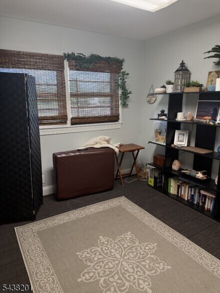 More Photos Of 231 Main St, Lebanon Flex For Lease