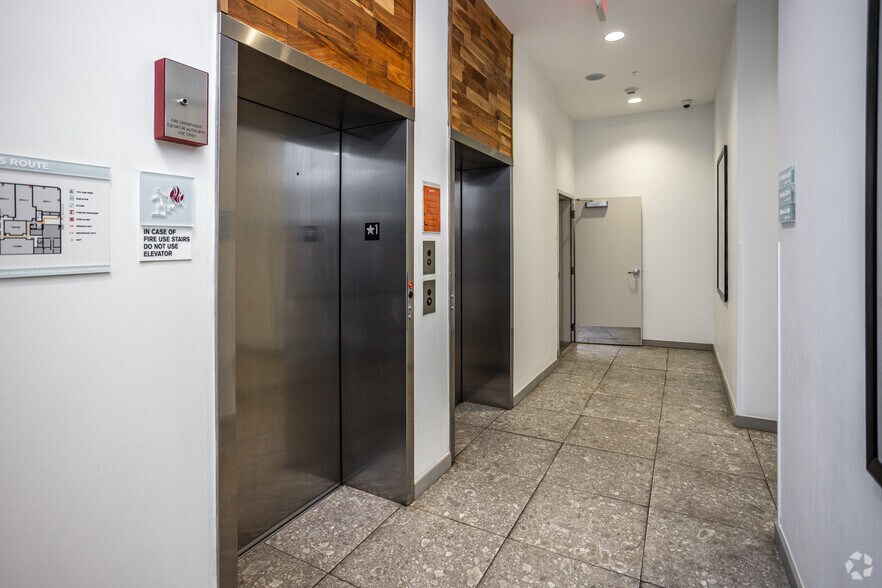 More Photos Of 2010 Cumberland Ave, Knoxville Apartments For Lease
