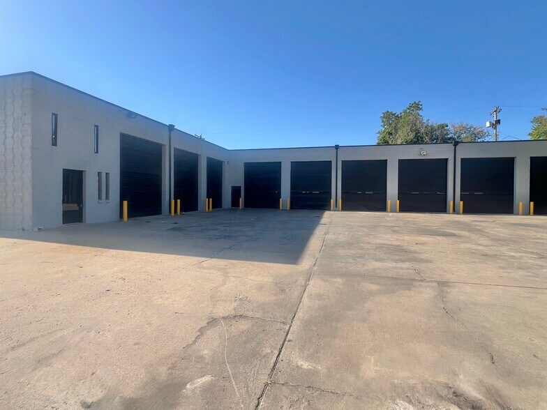 More Photos Of 2810 W Reno Ave, Oklahoma City Service For Lease