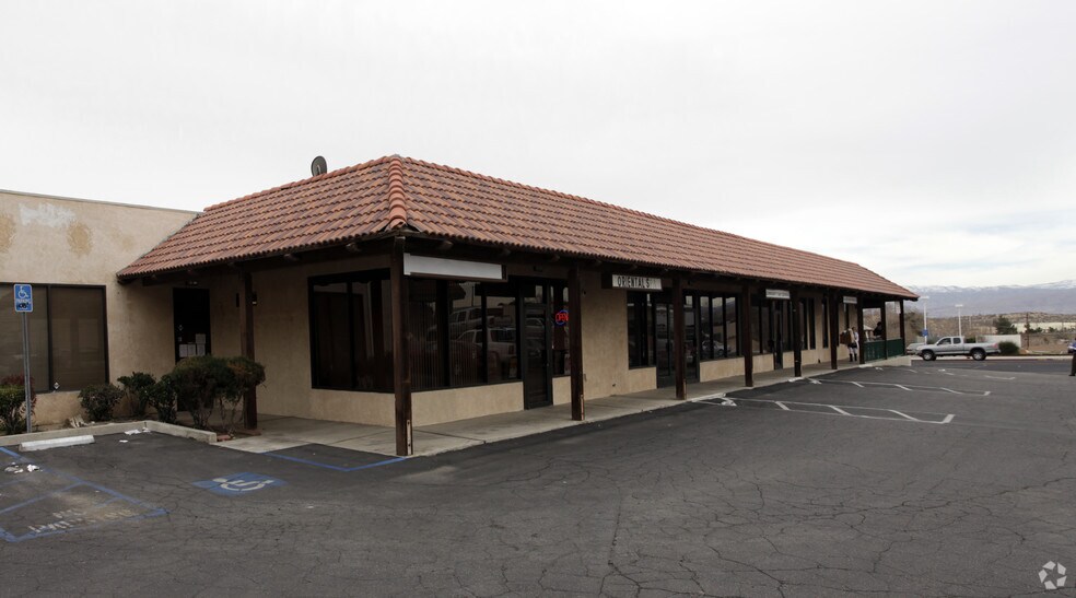 More Photos Of 15048 7th St, Victorville Storefront Retail Office For Lease