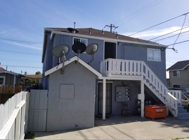 More Photos Of 203 Bissell Ave, Richmond Apartments For Sale