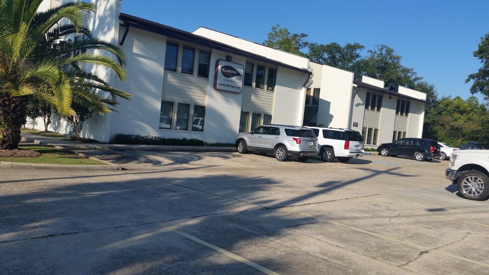 More Photos Of 2133 Silverside Dr, Baton Rouge Office For Lease