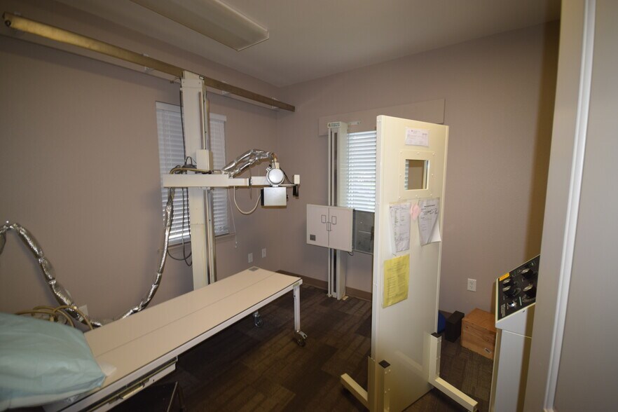 More Photos Of 3001 Twin Rivers Dr, Arkadelphia Medical For Lease
