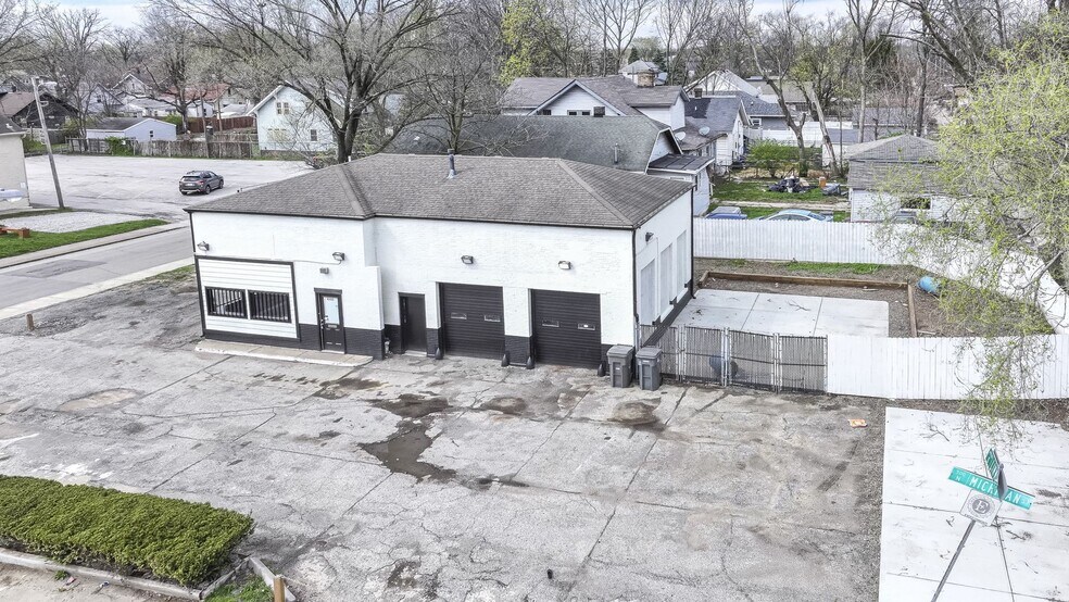 More Photos Of 4502 E Michigan St, Indianapolis General Retail For Sale