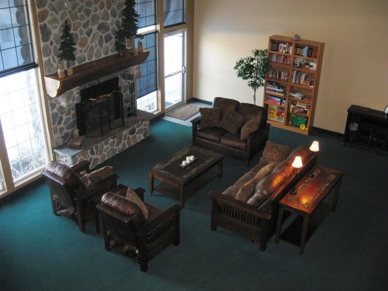 More Photos Of 5310 Dickensheet Rd, Coolin Hotel For Sale