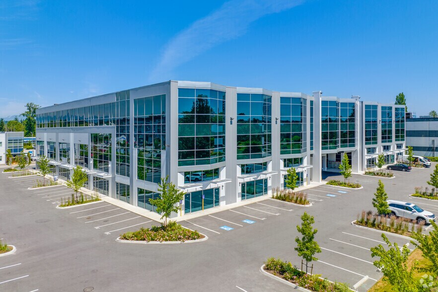 Primary Photo Of 15315 66 Ave, Surrey Medical For Sale