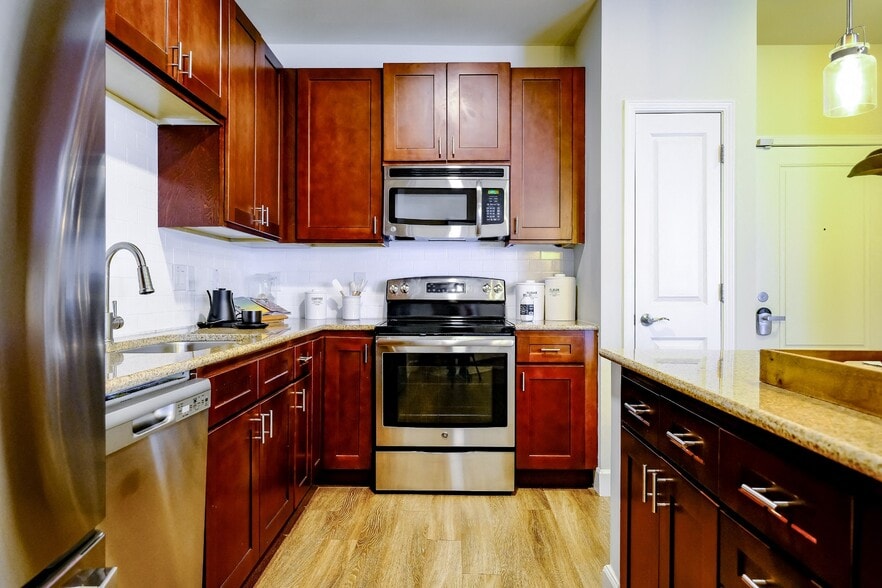 More Photos Of 2118 Clark Ave, Raleigh Apartments For Lease
