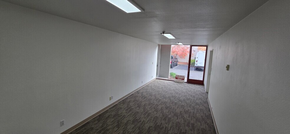 More Photos Of 1814 Empire Industrial Ct, Santa Rosa Warehouse For Sale