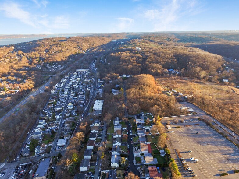 More Photos Of 1154 Saw Mill River Rd, Yonkers Land For Sale