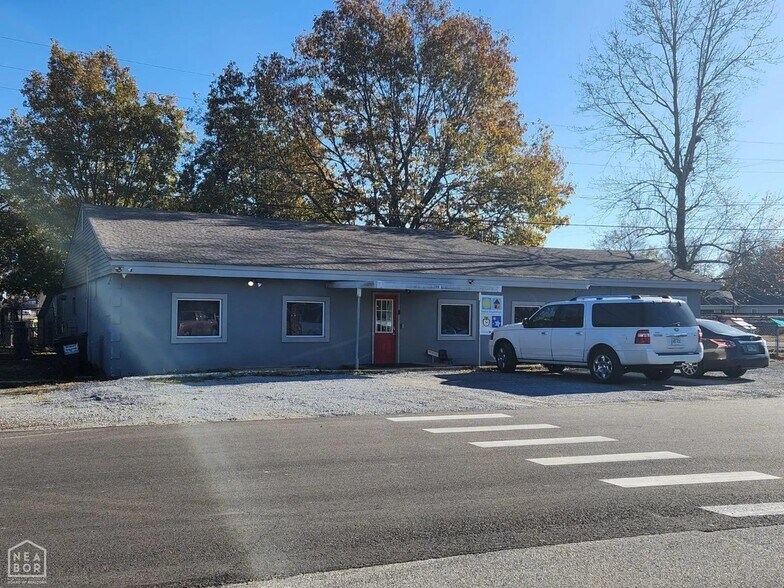 More Photos Of 101 School St, Bay Storefront Retail Office For Sale