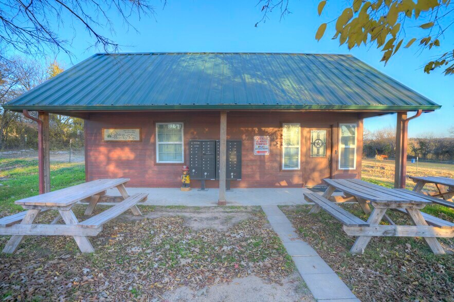 More Photos Of 7311 FM 1886, Azle Apartments For Sale