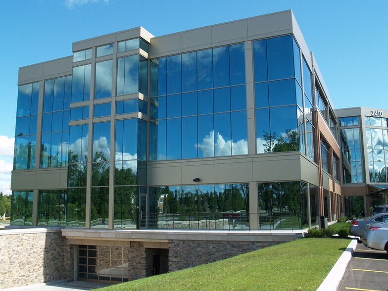 More Photos Of 2410 N Forest Rd, Amherst Medical For Lease