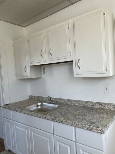 More Photos Of 158 S White Horse Pike, Audubon General Retail For Sale