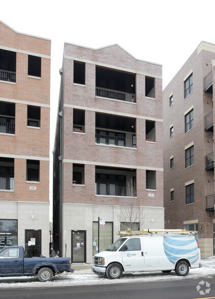 More Photos Of 215 E 31st St, Chicago Multifamily For Sale