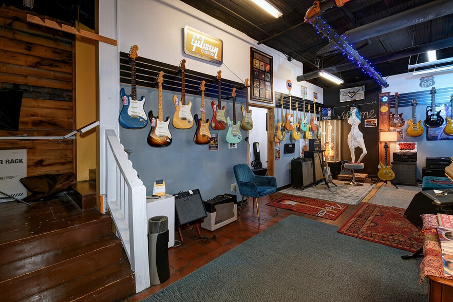 More Photos Of 1900 Mellwood Ave, Louisville Freestanding For Sale