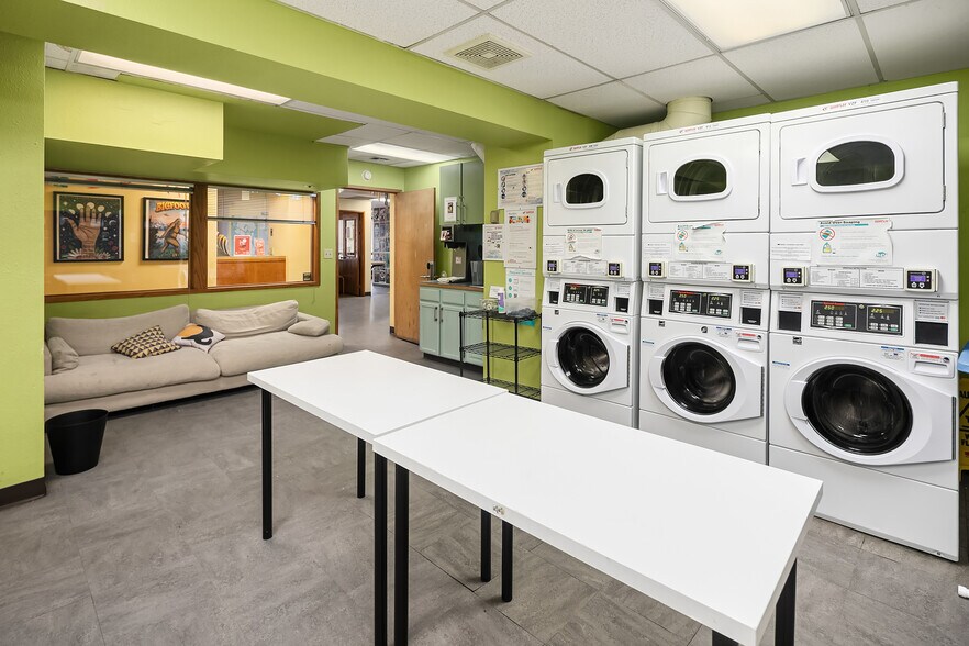 More Photos Of 520 S King St, Seattle Hospitality For Sale