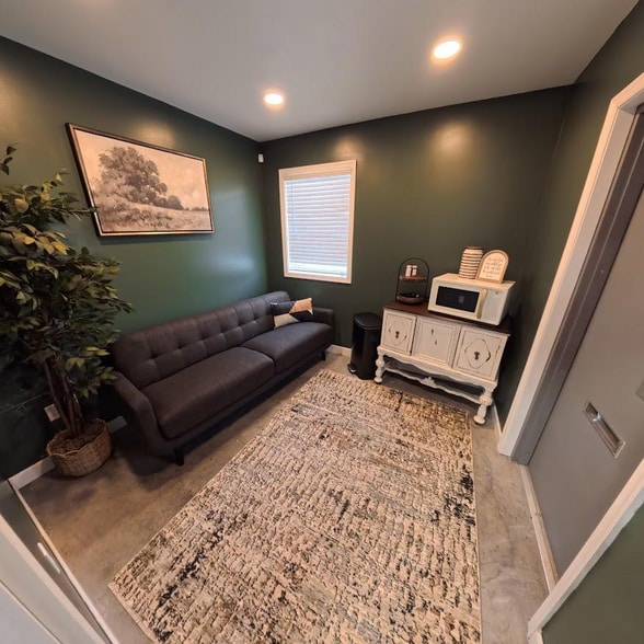 More Photos Of 215 Mauch Chunk St, Pottsville Flex For Sale