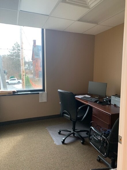More Photos Of 1508 Genesee St, Utica Medical For Lease