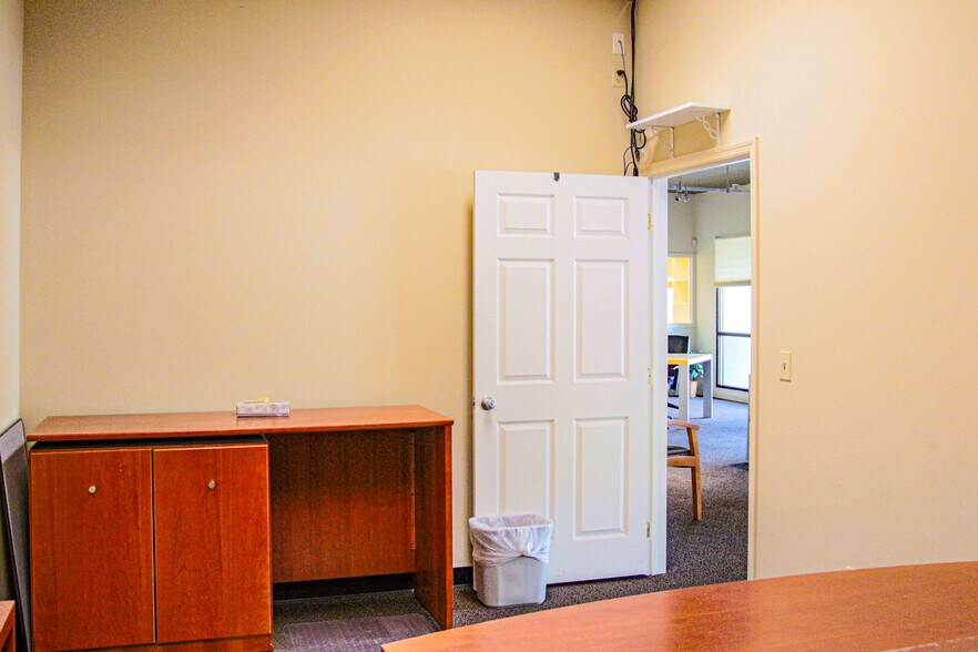 More Photos Of 1257 Sweeten Creek Rd, Asheville Office For Lease