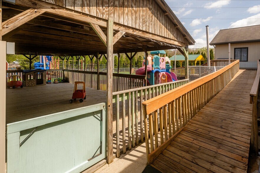 More Photos Of 3419 Hollywood Rd, Saint Joseph Daycare Center For Sale