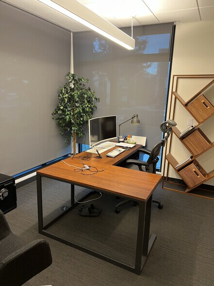 More Photos Of 5050 W El Camino Real, Los Altos Office For Lease