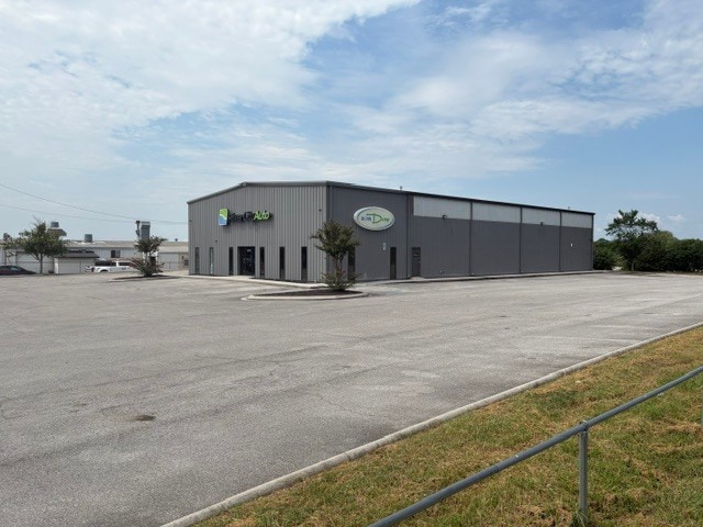 Primary Photo Of 2178 Chapman Road Rd, Chattanooga Flex For Lease