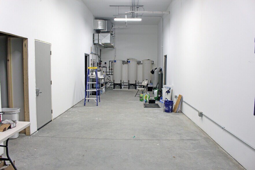 More Photos Of 506 US Route 202, North Monmouth Manufacturing For Sale
