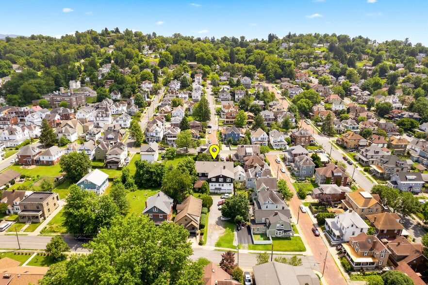 More Photos Of 320 Watts St, Morgantown Apartments For Sale