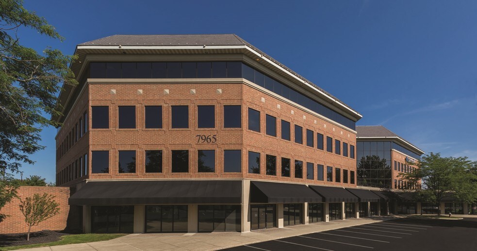 More Photos Of 7965 N High St, Columbus Coworking Space