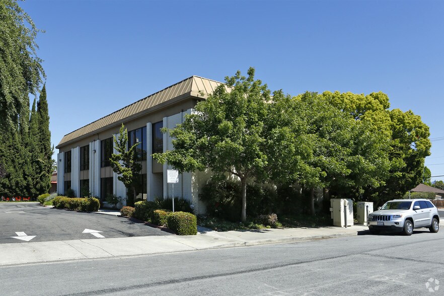 More Photos Of 1855 Hamilton Ave, San Jose Office For Sale