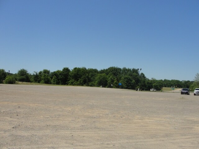 More Photos Of 1800 E Main St, Lamar Land For Lease