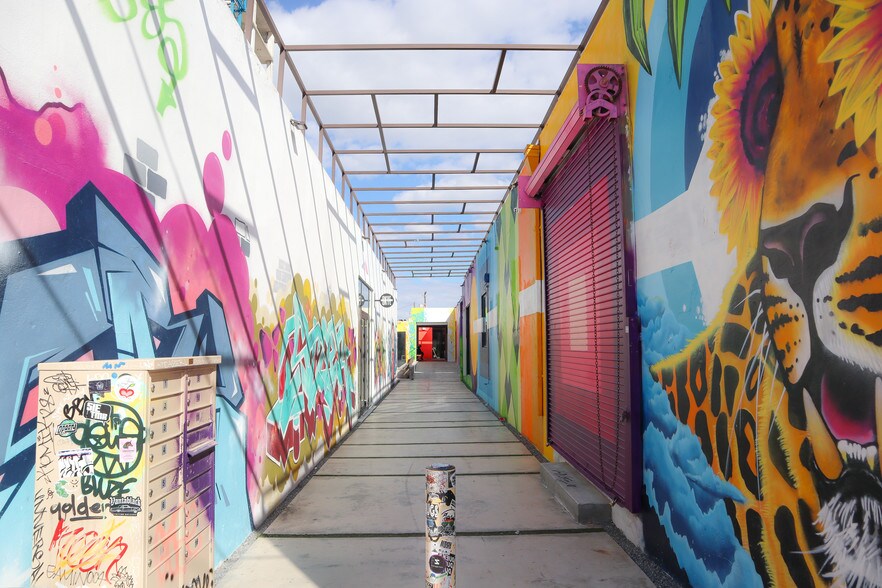 More Photos Of 2600-2602 NW 5th Ave, Miami Unknown For Lease