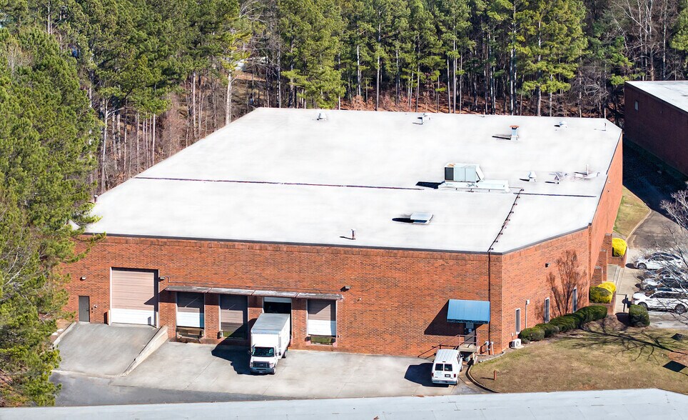 More Photos Of 3285 Saturn Ct, Peachtree Corners Warehouse For Sale
