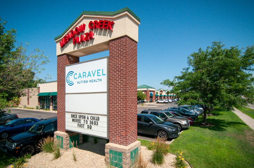More Photos Of 3401 NW Round Lake Blvd, Anoka General Retail For Lease