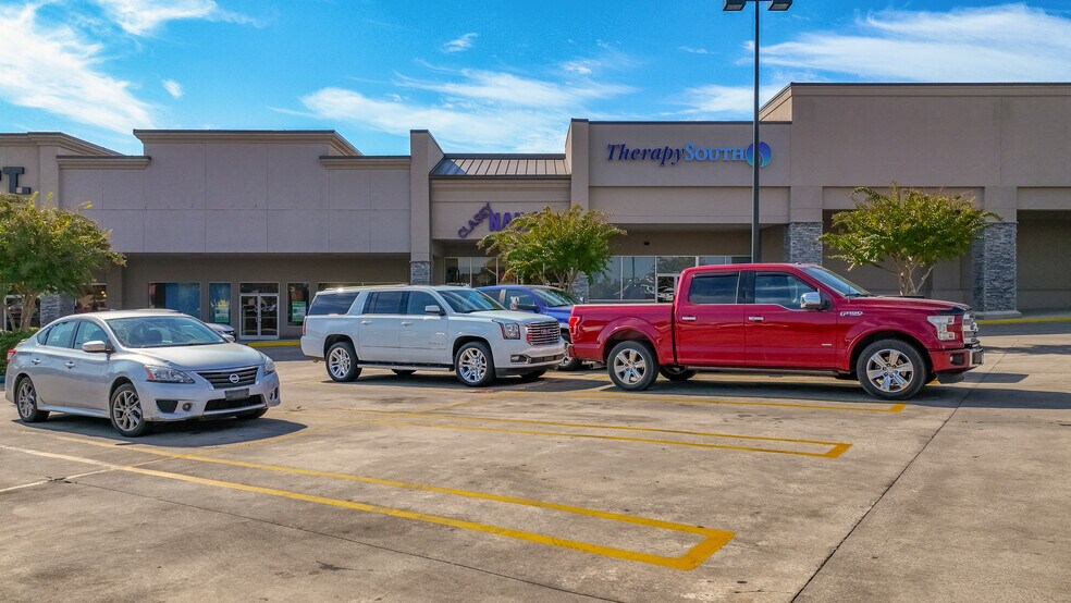More Photos Of 1216 Cullman Shopping Ctr NW, Cullman Unknown For Lease