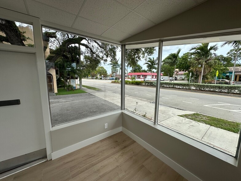 More Photos Of 1525 NE 4th Ave, Fort Lauderdale Freestanding For Sale