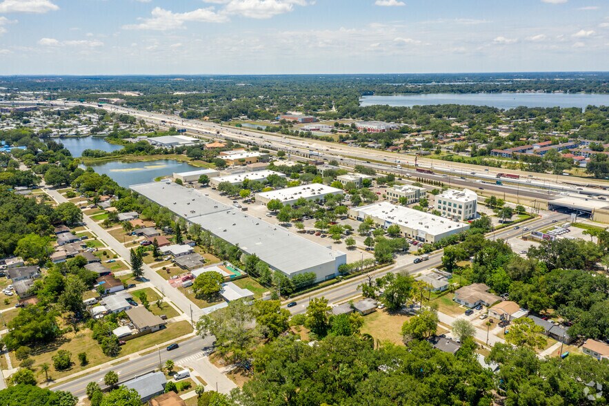 More Photos Of 1700 35th St, Orlando Warehouse For Lease