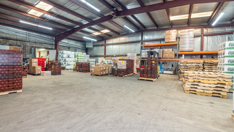 More Photos Of 101 W F St, Iron Mountain Specialty For Sale