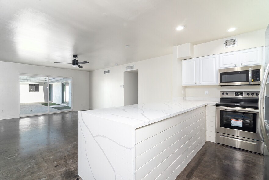 More Photos Of 3219-3225 N 66th St, Scottsdale Apartments For Sale