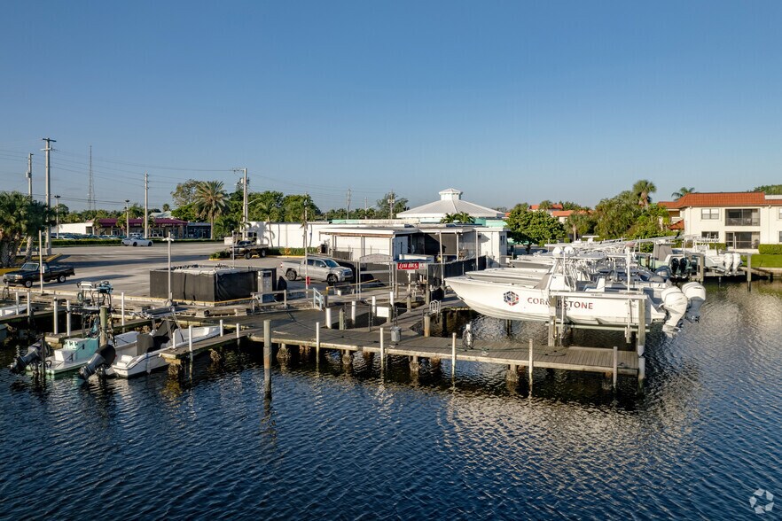 Primary Photo Of 631 Northlake Blvd, North Palm Beach Marina For Sale