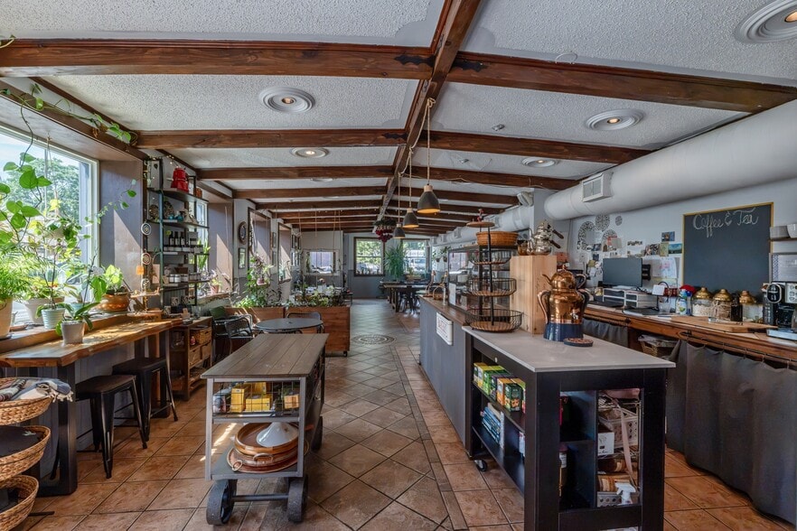 More Photos Of 666 Broadway, Kingston Storefront Retail Residential For Sale