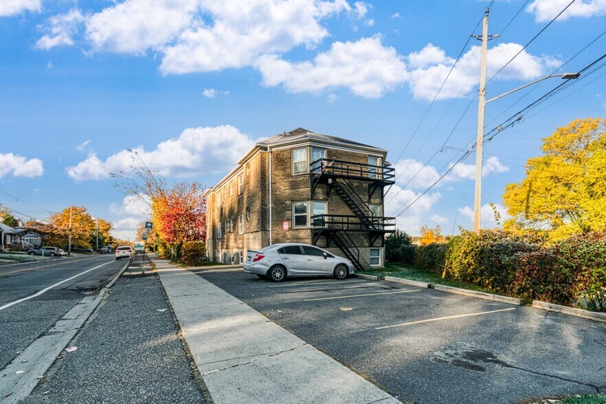 More Photos Of 99 Douglas St, Sudbury Apartments For Sale