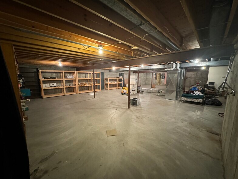 More Photos Of 321 Wedgewood Sq, Columbia Serviced Offices For Sale