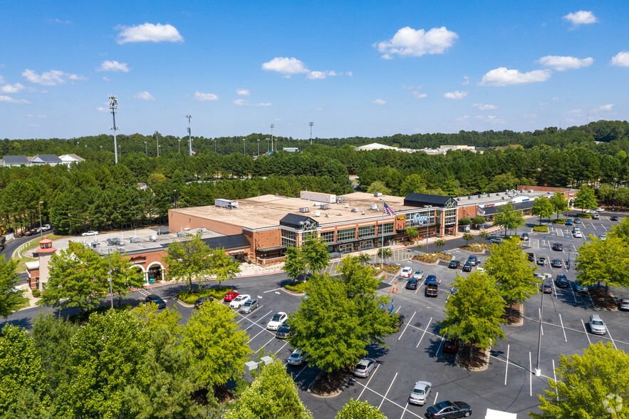 Primary Photo Of 2300 Holcomb Bridge Rd, Roswell Supermarket For Lease