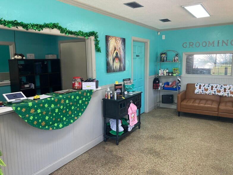 More Photos Of 4265 US Highway 17 N, Brunswick Medical For Sale